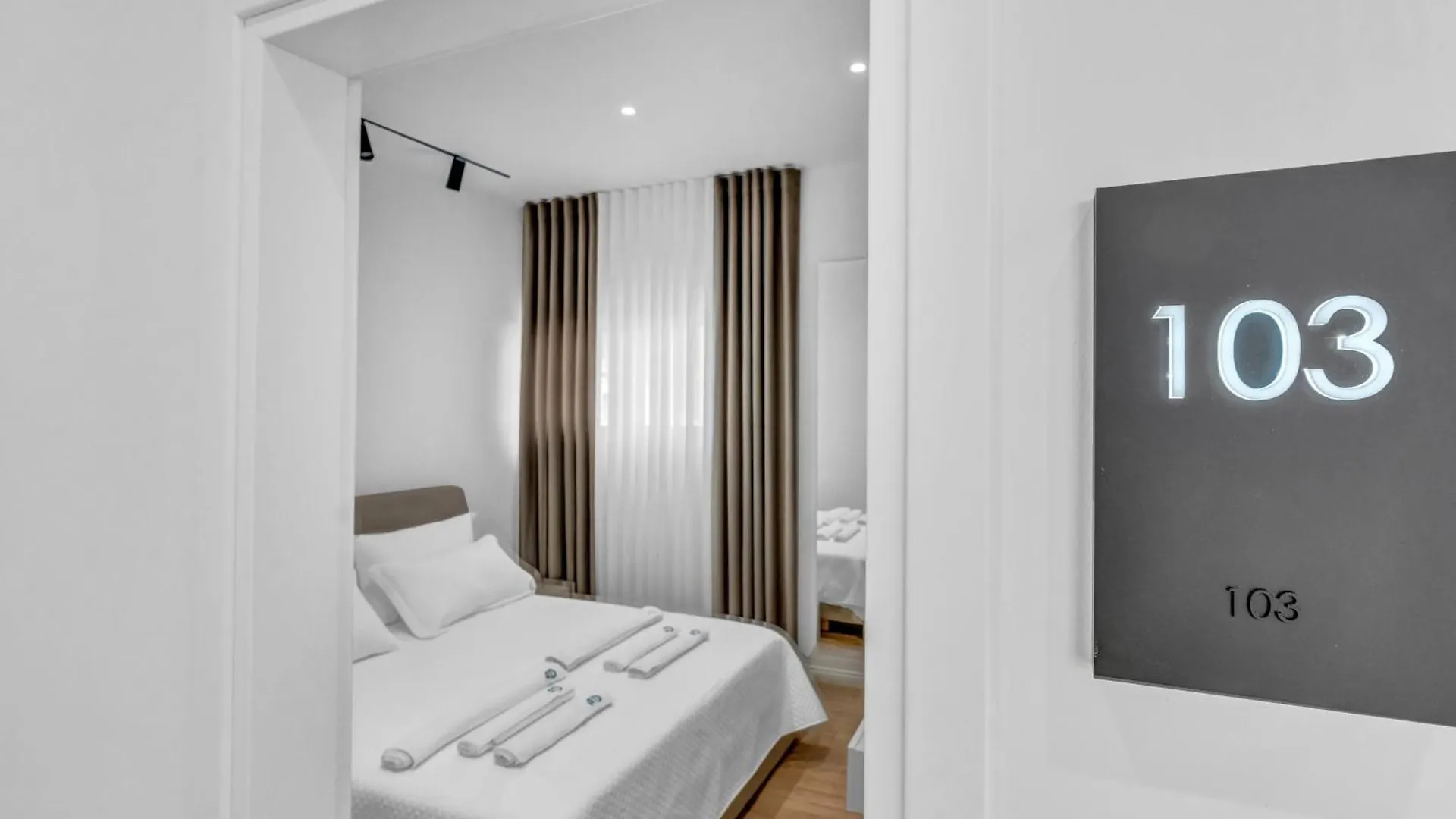 Apartment Ad Berat Guest house